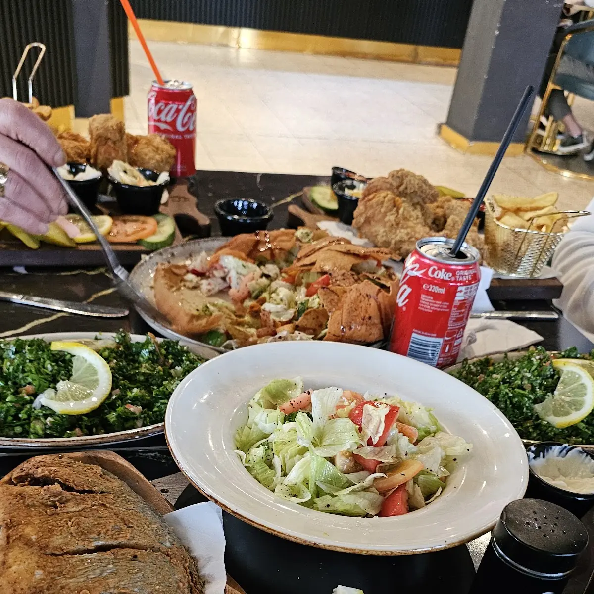 كريمة المقبلات الخلطة السحرية الخاصة بالمطعم